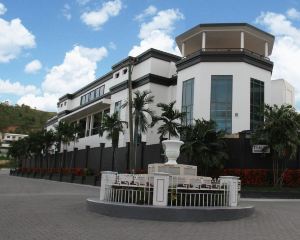 香港-莫爾茲比港自由行 國泰航空公司+拉馬納酒店