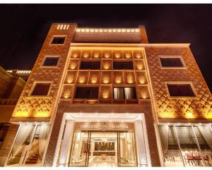 香港-設拉子自由行 卡塔爾航空公司+贊迪耶酒店