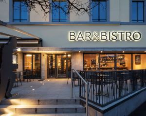 香港-巴塞爾自由行 法國航空公司+維多利亞大酒店