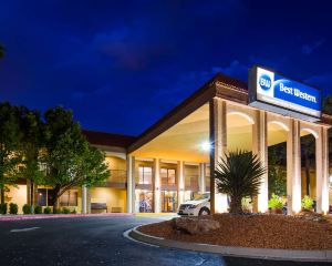 香港-阿爾伯克基自由行 法國航空公司+貝斯特韋斯特阿爾伯克基機場套房和酒店