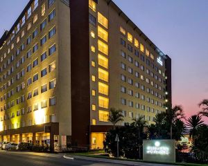 香港-盧薩卡自由行 阿聯酋國際航空公司+盧薩卡塔普洛提酒店