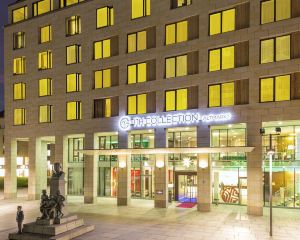 香港-德累斯頓自由行 英國航空公司+德雷斯頓阿爾特馬爾克特NH酒店集團