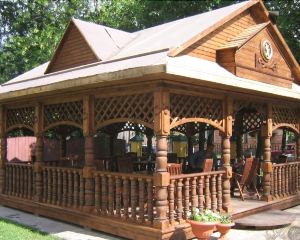 香港-羅斯托夫自由行 芬蘭航空公司+尤薩巴普雷斯哈諾瓦