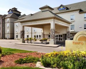 香港-里賈納自由行 加拿大航空公司+里賈納戴斯酒店