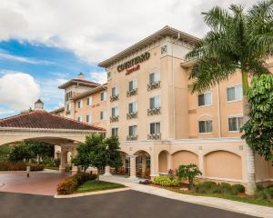 香港-邁爾斯堡自由行 加拿大航空公司+邁爾斯堡75號州際公路及灣岸中心萬怡酒店