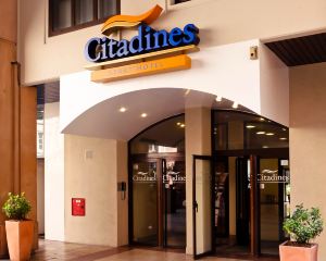 香港-里昂自由行 芬蘭航空公司+昂普半島馨樂庭酒店（近索恩河畔）