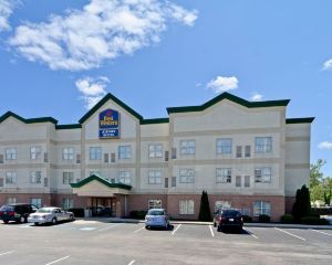 香港-印第安納波利斯自由行 香港航空公司+貝斯特韋斯特機場套房酒店