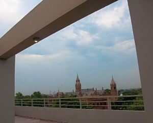 香港-拉合爾自由行 阿聯酋阿提哈德航空+拉合爾市中心酒店