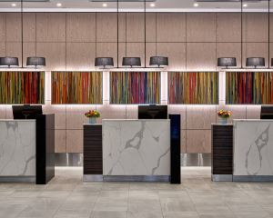 香港-埃德蒙頓自由行 日本航空公司+Delta埃德蒙頓中心酒店