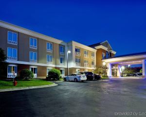 香港-大急流城自由行 英國航空公司+北大急流城智選假日套房酒店