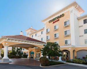 香港-邁爾斯堡自由行 美國聯合航空公司+邁爾斯堡75號州際公路及灣岸中心萬怡酒店