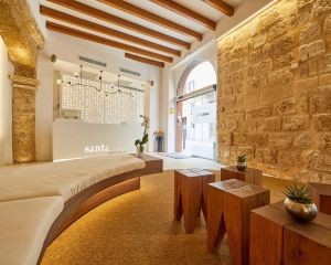 香港-帕爾馬馬洛卡自由行 荷蘭皇家航空公司+聖克拉拉市酒店及水療中心