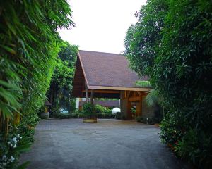 香港-提魯瓦南薩普拉姆自由行 新加坡航空公司+烏代套房酒店 - 機場酒店