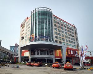 香港-巴釐巴板自由行 新加坡航空公司+巴里巴班伽特拉大酒店