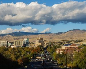 香港-博伊西自由行 美國聯合航空公司+博伊西機場智選假日套房酒店