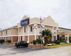 香港-邁爾斯堡自由行 美國聯合航空公司+邁爾斯堡旅客之家酒店