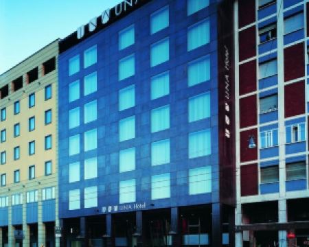 香港-博洛尼亞自由行 意大利航空公司+博洛尼亞中心烏納酒店