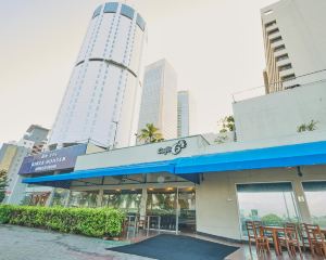 香港-可倫坡自由行 中國國際航空股份有限公司+科倫坡嘎拉達瑞酒店