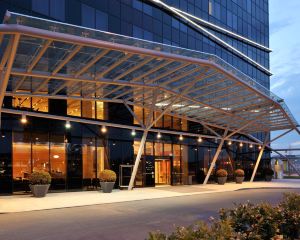 香港-盧布爾雅那自由行 北歐航空公司+盧布爾雅那麗笙皇宮酒店