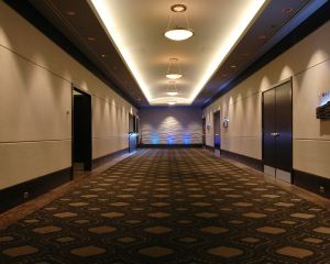 香港-埃德蒙頓自由行 香港航空公司+Delta埃德蒙頓中心酒店