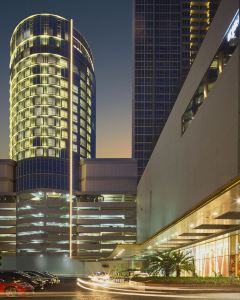 泗水西普拉世界酒店由瑞士貝爾酒店國際管理泗水西普拉世界酒店(Hotel Ciputra World Surabaya managed by Swiss-Belhotel International)5天4晚自由行套票