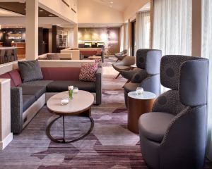 香港-聖路易斯自由行 美國達美航空公司+聖路易斯市中心西萬怡酒店