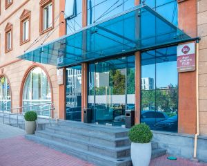 香港-埃裏温自由行 俄羅斯航空公司+貝斯特韋斯特優質國會酒店