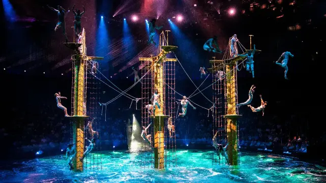 【水舞間】<金光飛航>澳門船票+玩樂快閃套票