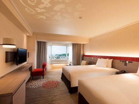 首里城 Double Tree by Hilton