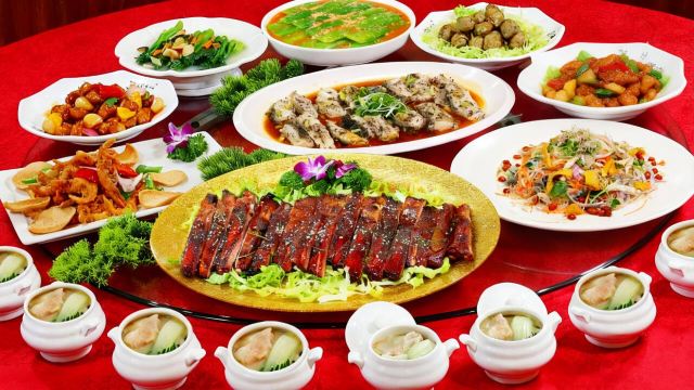 北寄貝撈雞+(位上)濃湯翅盅仔雲吞宴