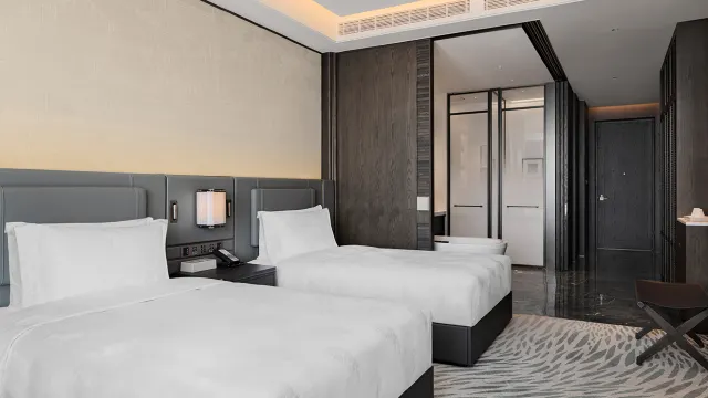 汕頭白天鵝酒店(約500呎豪華海景客房)