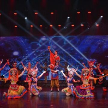 【🐰復活節限定🐣】桂林、龍脊梯田4天純玩高鐵團 【隆重呈獻永安專場香格里拉酒店復活節壯鄉民族歌舞晚宴】龍脊梯田、一江四湖豪華遊船、灕江精華興坪段竹筏、國賓洞蘆笛岩、七星公園、桂林城徽象鼻山