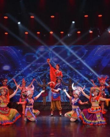 【🐰復活節限定🐣】桂林、龍脊梯田4天純玩高鐵團 【隆重呈獻永安專場香格里拉酒店復活節壯鄉民族歌舞晚宴】龍脊梯田、一江四湖豪華遊船、灕江精華興坪段竹筏、國賓洞蘆笛岩、七星公園、桂林城徽象鼻山