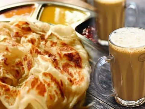 印度煎餅 + 三角椰漿飯+ 拉茶或飲料