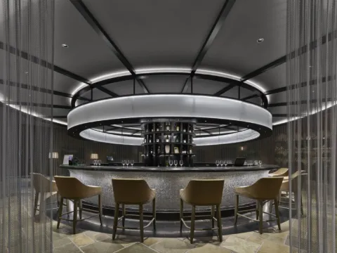 銀川賀蘭安漠酒店 