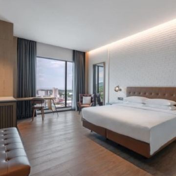  台北+八里 秘景深遊5天 【國際品牌】1晚八里福朋喜來登酒店(尊享私人溫泉池)、十三行博物館、八里婚紗廣場、觀音山、天文科學教育館、圓山森林方舟*再減-$160憑指定中銀咭推廣碼【BOC160A3】