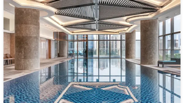 惠州皇冠假日酒店