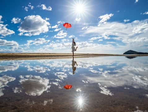 大阪、四國、岡山 6天美景溫泉之旅  日本三大秘景~祖谷溪谷、蔓藤橋(包登橋)、大步危(乘觀光遊覽船)、「天空の鏡」父母濱、金刀比羅宮、舞子海上散步道、鳴門海峽大橋、空中散步「渦之道」