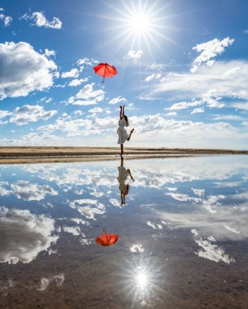 大阪、四國、岡山 6天美景溫泉之旅  日本三大秘景~祖谷溪谷、蔓藤橋(包登橋)、大步危(乘觀光遊覽船)、「天空の鏡」父母濱、金刀比羅宮、舞子海上散步道、鳴門海峽大橋、空中散步「渦之道」