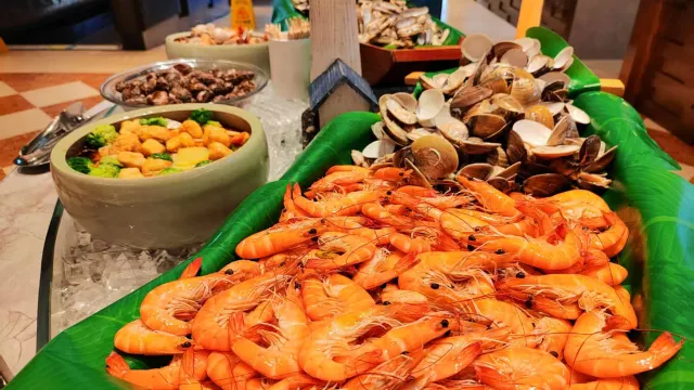 豐盛海鮮自助晚餐