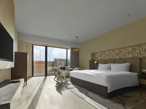 銀川賀蘭安漠酒店 