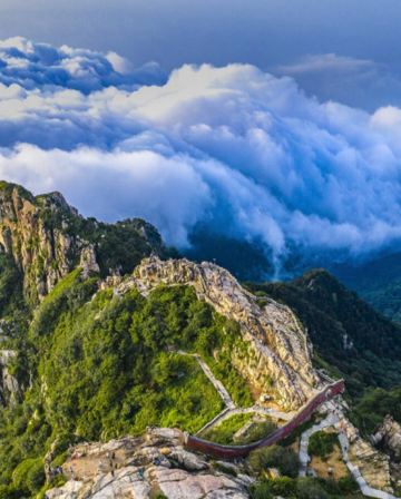 山東(青島、泰安、濟南)6天純玩團  青島(歐陸建築群~八大關、啤酒博物館、青島標誌棧橋)、泰安(五嶽之首~泰山、大宋不夜城)、濟南(明水古城~逛古城賞明泉)