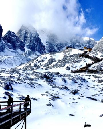 【雲南秘境‧私家小包團】【免收旅行團服務費】雲南(昆明、大理、麗江、玉龍雪山)VIP小包團6天深度遊  玉龍雪山、《印象麗江》表演、麗江古城、納西家訪「做一天納西人」、石林風景區、大理古城、喜洲古鎮