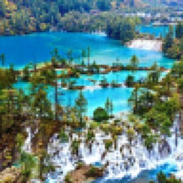 《九寨溝‧黃龍‧峨眉山》四川皇牌 8天深度之旅 九寨溝(重本包獨立環保車)、黃龍(包上行纜車)、峨眉山金頂(VIP通道)、樂山大佛(遊船)、成都大熊貓繁育研究基地、【全港獨家】連住３晚九寨天堂洲際酒店