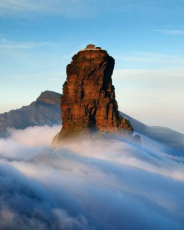 湖南、貴州跨省聯遊~張家界、鳳凰古城、梵淨山 5天純玩高鐵團  張家界(天子山、袁家界、天門山、天門洞、百龍電梯、無人機航拍)、鳳凰古城(古城夜遊)、梵淨山【保證廣東話導遊】