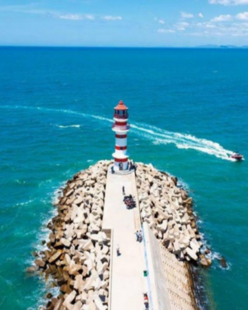 海南島‧漫享陽光5天度假豪華團  夢幻香山花海、三角梅科博園、品嚐當地老字號下午茶~娘惹斑蘭糕點+老海南椰奶清補涼、海南非遺文化展示中心、清水灣自由燈塔、威士忌博物館、深入雨林探訪原始黎村苗寨