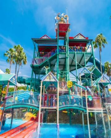 苗栗+台中 5天潮玩親子之旅 【保證1晚】苗栗飛牛牧場(新裝潢 簡樸休閒風格~《牧場原憩》園區)、【保證1晚】麗寶賽車主題旅店T11 T12 Hotel、【保證連續2晚】福容徠旅林口館 保證兩大床房