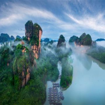 【🐰復活節限定🐣】夢尋龍虎‧湯韻長歌  江西(南昌、龍虎山)4天純玩高鐵團 《世界自然遺產》龍虎山(竹筏漂流、升棺表演、永安獨家專場青萍劍舞表演、祈福儀式、VIP專屬通道)、 一年一度致敬湯顯祖