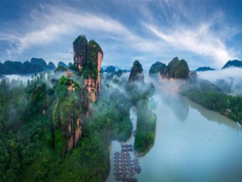 【🐰復活節限定🐣】夢尋龍虎‧湯韻長歌  江西(南昌、龍虎山)4天純玩高鐵團 《世界自然遺產》龍虎山(竹筏漂流、升棺表演、永安獨家專場青萍劍舞表演、祈福儀式、VIP專屬通道)、 一年一度致敬湯顯祖