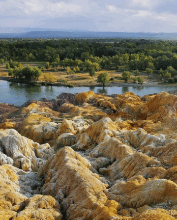 北疆直航8天純玩 ─ 走進人間仙境,美不勝收~東方瑞士風光~喀納斯、探秘圖瓦人村落~禾木、大自然鬼斧神工~魔鬼城、典型雅丹地貌~五彩灘、賽里木湖、烏魯木齊、布爾津自然風光之旅